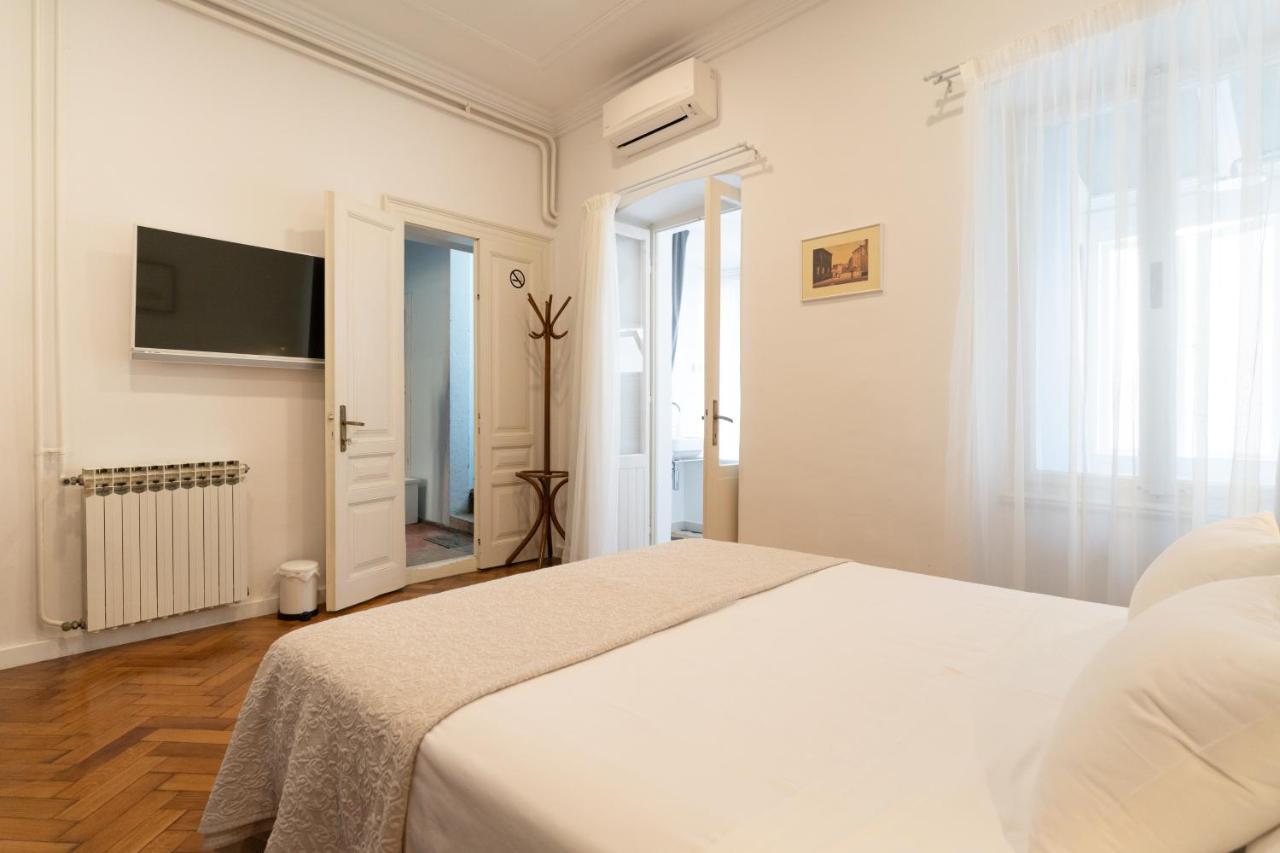 Mimi Carera Apartment & Room Rovinj Exterior photo